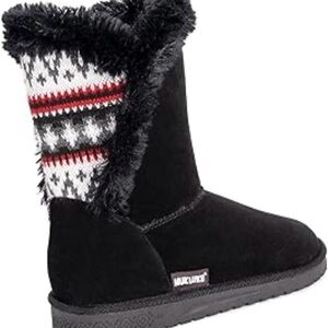 MukLuks Wrap Boot. size 11